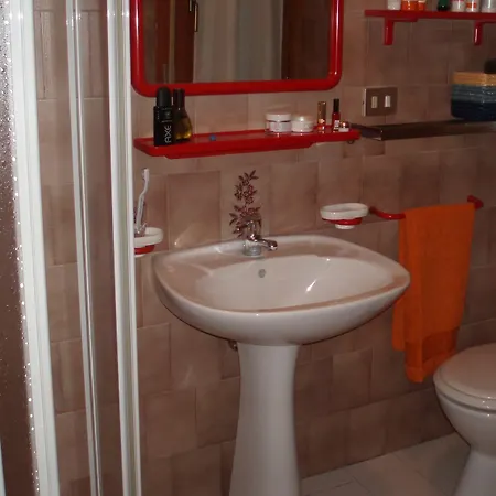 Enjoy A Charming Lateral Sea View Appartement Bibione